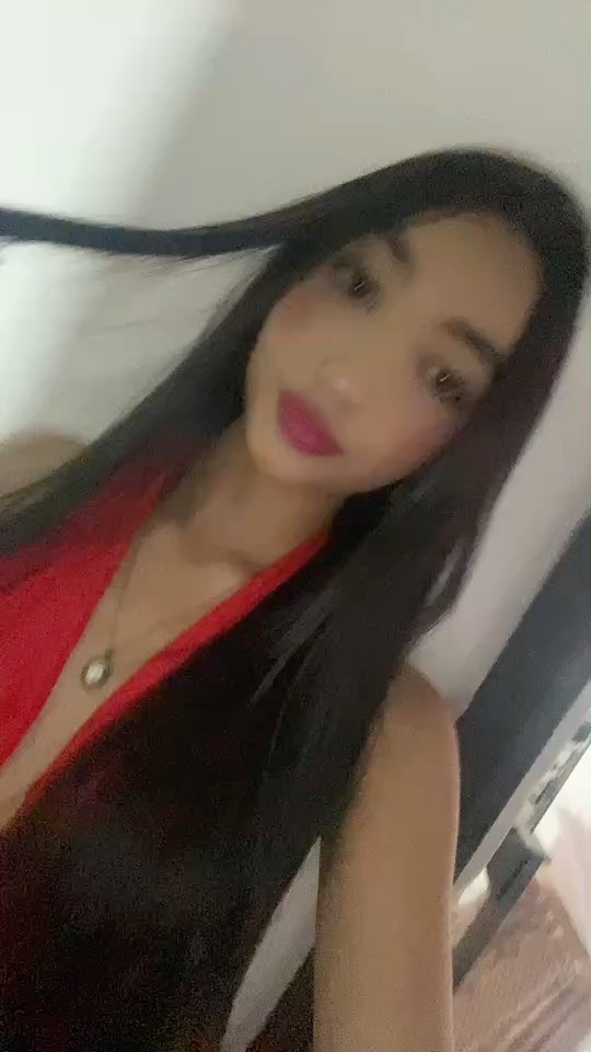 Girl online now